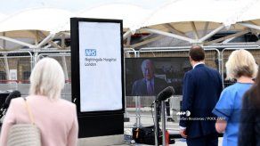 Inauguran hospital campaña con 4 mil camas en Londres