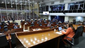 Diputado Camacho aplaza la discusión de su polémico proyecto ley de amnistía