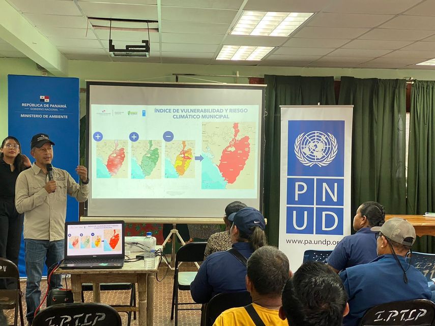 MiAmbiente capacita a veragüenses ante el cambio climático