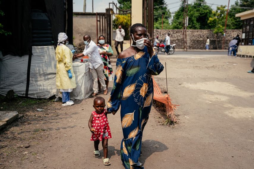 OMS alerta de la amplitud y rapidez de la epidemia de ébola en RD Congo