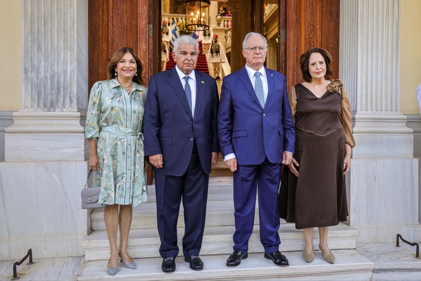 Mulino y presidente de Grecia se unen en favor del comercio mundial