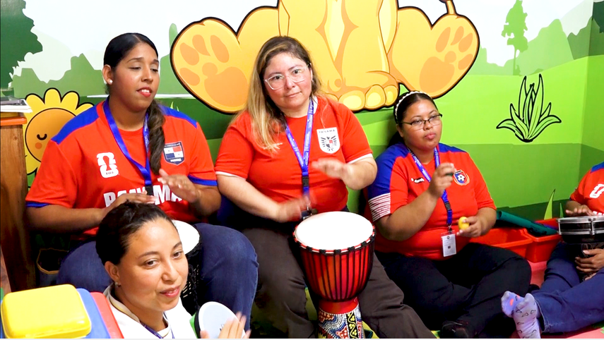 Realizon la feria El Color Que Nos Une.