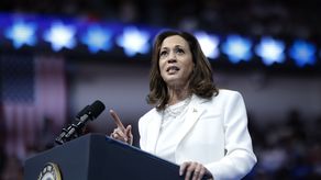 Kamala Harris recorrerá estados clave tras debate presidencial y apela al voto latino