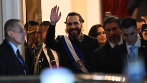 ¿Cómo logró Bukele acumular tanto poder en El Salvador... y tan rápido?