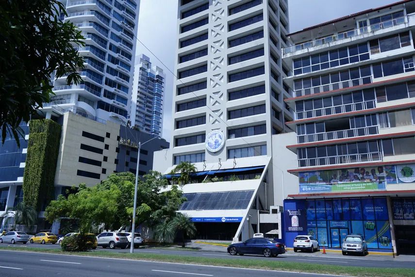 Panamá pierde mil millones anuales por evasión de impuestos, advierte la DGI. Panamá pierde mil millones anuales por evasión de impuestos, advierte la DGI.