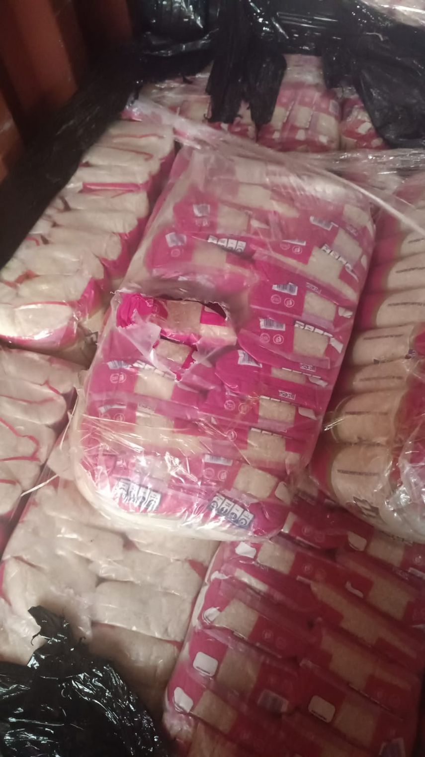 Ante esta situación, la Autoridad Nacional de Aduanas ha iniciado un proceso legal por fraude marcario a través de la Dirección de Propiedad Intelectual. Ante esta situación, la Autoridad Nacional de Aduanas ha iniciado un proceso legal por fraude marcario a través de la Dirección de Propiedad Intelectual.