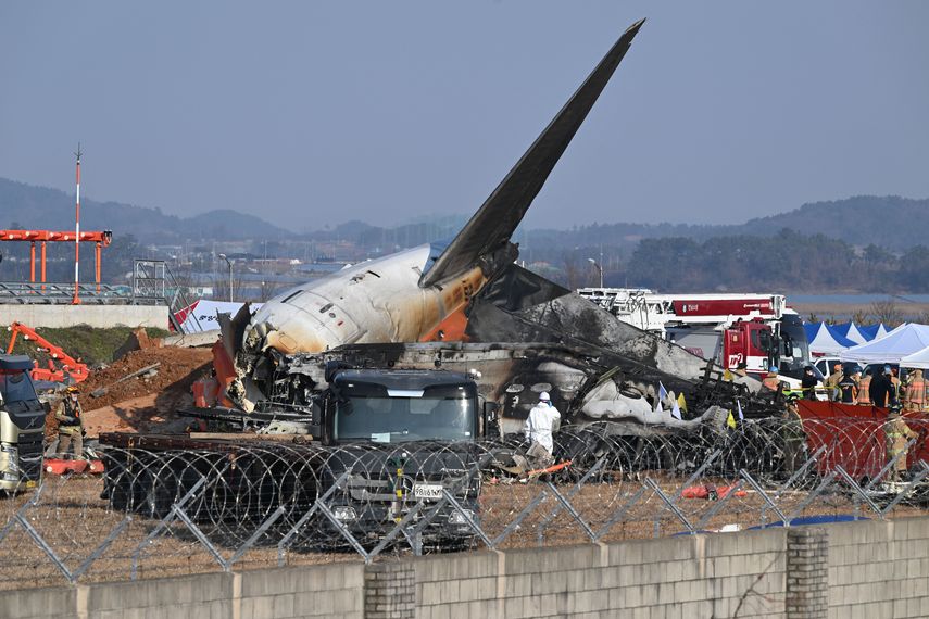 Accidente aéreo en Corea del Sur deja 179 muertos y solo dos supervivientes