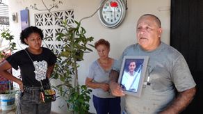 Durante la tarde de este lunes amigos y familiares de José Luis participaron de una misa de recordación en la Catedral San José de David.