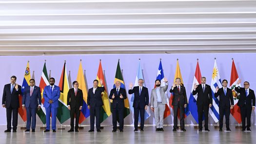 Lula llama a la unión de Suramérica pero visión sobre Venezuela vuelve a dividir