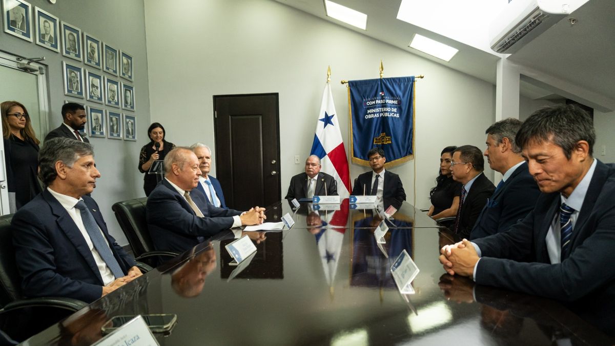 El MOP y miembros del consorcio chino firmaron adenda.