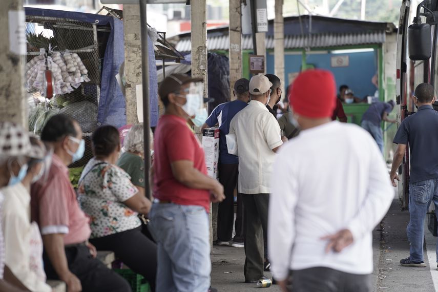 ACODECO: Multas por incumplir comercialización de productos en pandemia