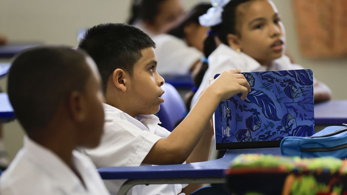 Panamá ya tiene calendario escolar 2027: clases iniciarán el 22 de febrero Panamá ya tiene calendario escolar 2027: clases iniciarán el 22 de febrero