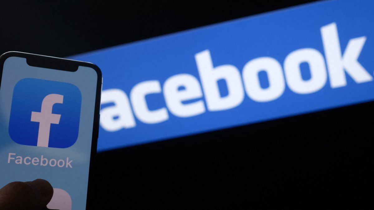 La noticia llega un mes después de estallar una disputa pública entre Facebook y la Casa Blanca luego de que el presidente Joe Biden afirmara que Facebook estaba matando gente