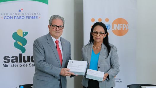 Minsa distribuye 144 mil condones en Colón y Bocas para frenar embarazo adolescente