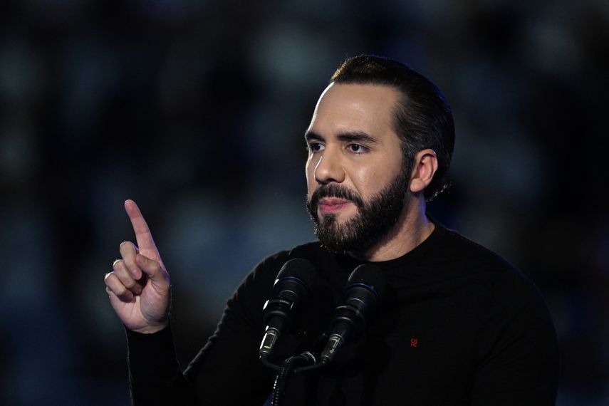 Bukele asegura que le tiene sin cuidado que lo llamen dictador