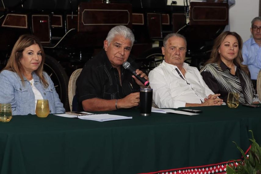 Mulino promueve alianzas estratégicas en Chiriquí con sector empresarial