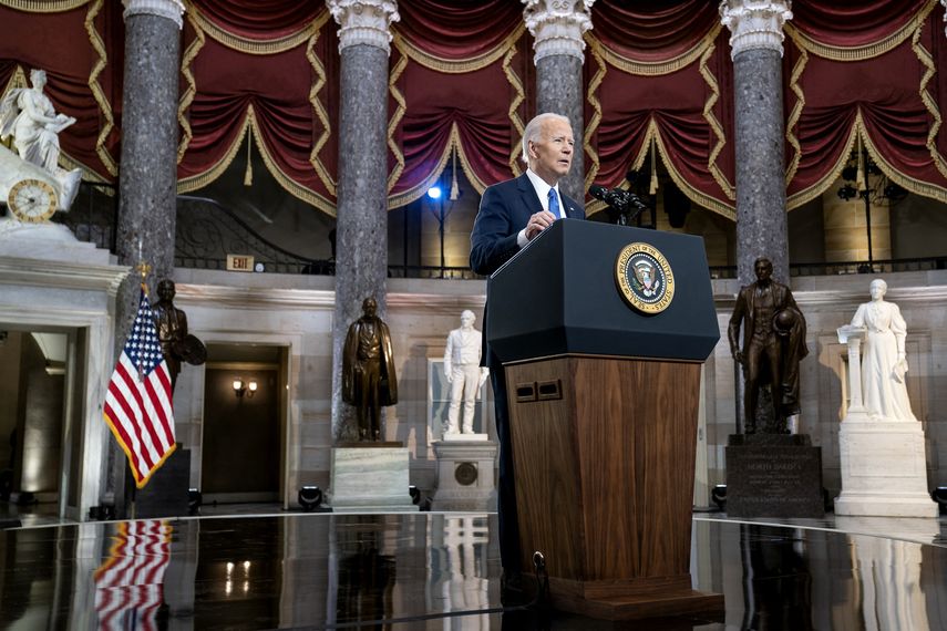 El presidente de Estados Unidos, Joe Biden, viajará a Polonia el viernes para hablar con su par Andrzej Duda sobre la invasión rusa de Ucrania, dijo el domingo la Casa Blanca.
