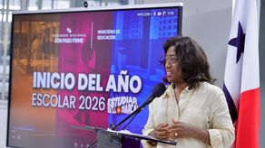 La titular del Meduca, Lucy Molinar se refirió además al proceso de capacitación docente.