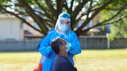 Panamá registra 4,490 casos covid-19 y 17 defunciones