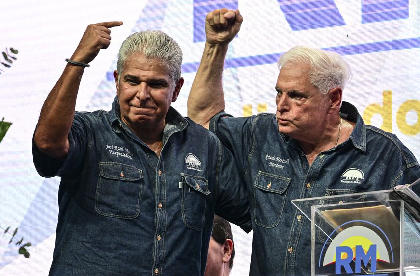 Importante recordar que la candidatura presidencial de José Raúl Mulino surge como reemplazo del expresidente Ricardo Martinelli, condenado por blanqueo de capitales. Importante recordar que la candidatura presidencial de José Raúl Mulino surge como reemplazo del expresidente Ricardo Martinelli, condenado por blanqueo de capitales.