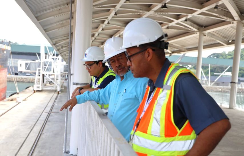 La Autoridad Marítima de Panamá (AMP), a través de un equipo técnico, llevó a cabo una inspección detallada en la Terminal de Cruceros de Amador, Isla Perico. La Autoridad Marítima de Panamá (AMP), a través de un equipo técnico, llevó a cabo una inspección detallada en la Terminal de Cruceros de Amador, Isla Perico.
