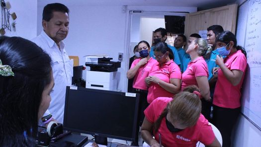 El director regional del Mitradel, Hermenegildo Baker resaltó que para la institución es de suma importancia continuar promoviendo la contratación de este sector de la población y contribuir a la dinamización de economía.