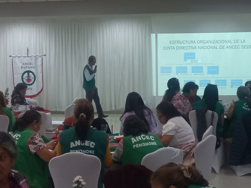 Durante el evento, se destacaron los avances logrados en 2024 y las iniciativas emprendidas para continuar brindando apoyo a pacientes y comunidades. Gracias a la colaboración entre ciudadanía, sector público y privado, ANCEC sigue fortaleciendo su impacto en la sociedad panameña. Durante el evento, se destacaron los avances logrados en 2024 y las iniciativas emprendidas para continuar brindando apoyo a pacientes y comunidades. Gracias a la colaboración entre ciudadanía, sector público y privado, ANCEC sigue fortaleciendo su impacto en la sociedad panameña.