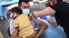 Aplicación de vacunas en Latinoamérica avanza con lentitud