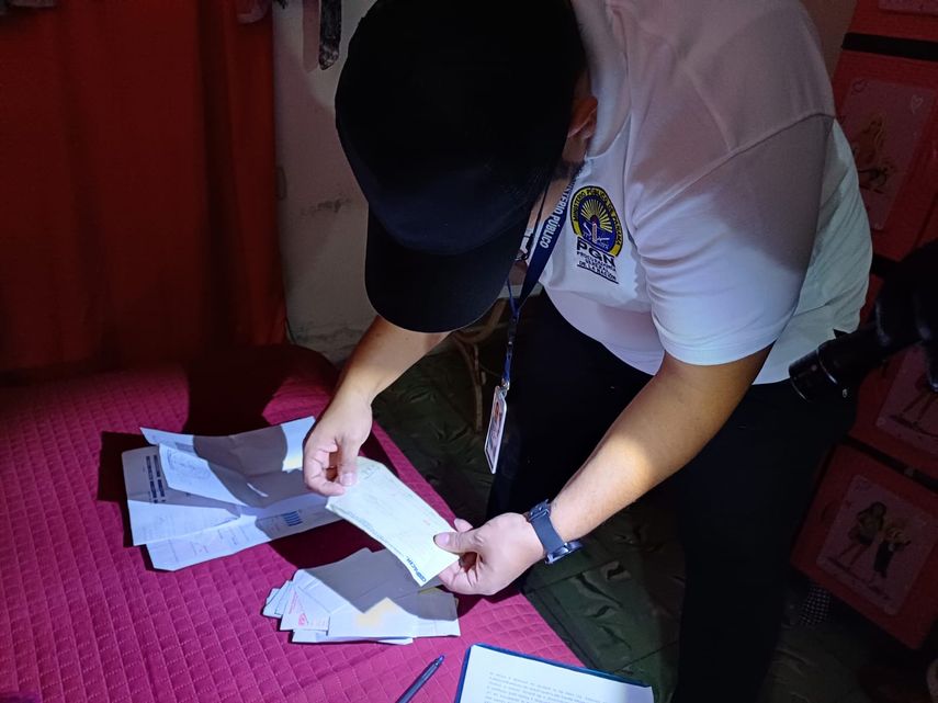 En una operación coordinada, se realizaron varios allanamientos en diferentes puntos del país bajo la investigación de supuestos negociados en nombramientos de docentes. En una operación coordinada, se realizaron varios allanamientos en diferentes puntos del país bajo la investigación de supuestos negociados en nombramientos de docentes.