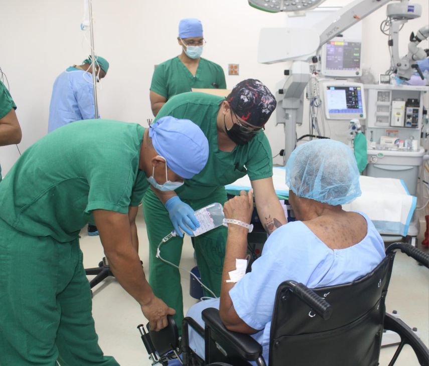 Cataratón en Bocas del Toro beneficia a 50 pacientes y reduce mora quirúrgica