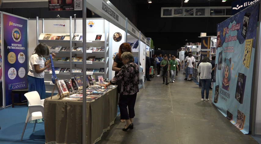Inicia la vigésima primera versión de la Feria Internacional del Libro