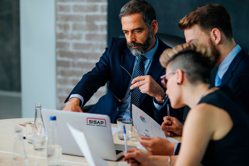 Panamá es sede del quinto Congreso Internacional de Ciberseguridad, Prevención de Fraude y Seguridad Física, un evento que reunirá desde este 26 al 28 de marzo a expertos y líderes del sector para compartir conocimientos, buenas prácticas y soluciones innovadoras. Panamá es sede del quinto Congreso Internacional de Ciberseguridad, Prevención de Fraude y Seguridad Física, un evento que reunirá desde este 26 al 28 de marzo a expertos y líderes del sector para compartir conocimientos, buenas prácticas y soluciones innovadoras.