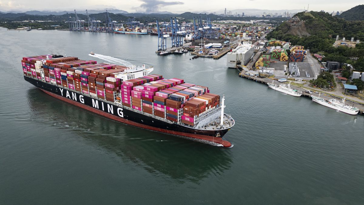Canal de Panamá proyecta construir y concesionar dos nuevos puertos Canal de Panamá proyecta construir y concesionar dos nuevos puertos