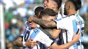 Argentina sin Messi doma la altura de La Paz y golea 3-0 a Bolivia en eliminatoria