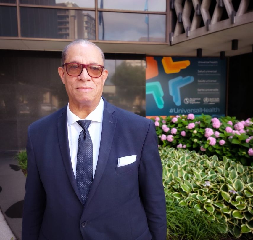 Camilo Alleyne expone su candidatura ante la OPS