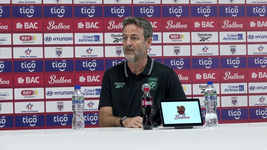 Christiansen apuesta por nuevos delanteros sin olvidar a Fajardo y Carrasquilla