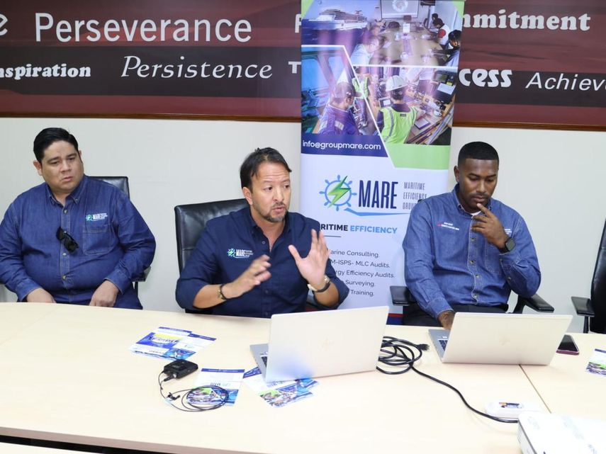 La reconocida compañía Carnival Cruise Line, considerada la más grande del mundo en la industria de cruceros, ha puesto su mirada en el talento técnico panameño para cubrir más de 25 mil posiciones de empleos mensuales disponibles a bordo de sus barcos. La reconocida compañía Carnival Cruise Line, considerada la más grande del mundo en la industria de cruceros, ha puesto su mirada en el talento técnico panameño para cubrir más de 25 mil posiciones de empleos mensuales disponibles a bordo de sus barcos.