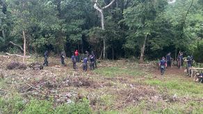 Bomberos amplían sus capacidades con curso de supervivencia y rescate en selva