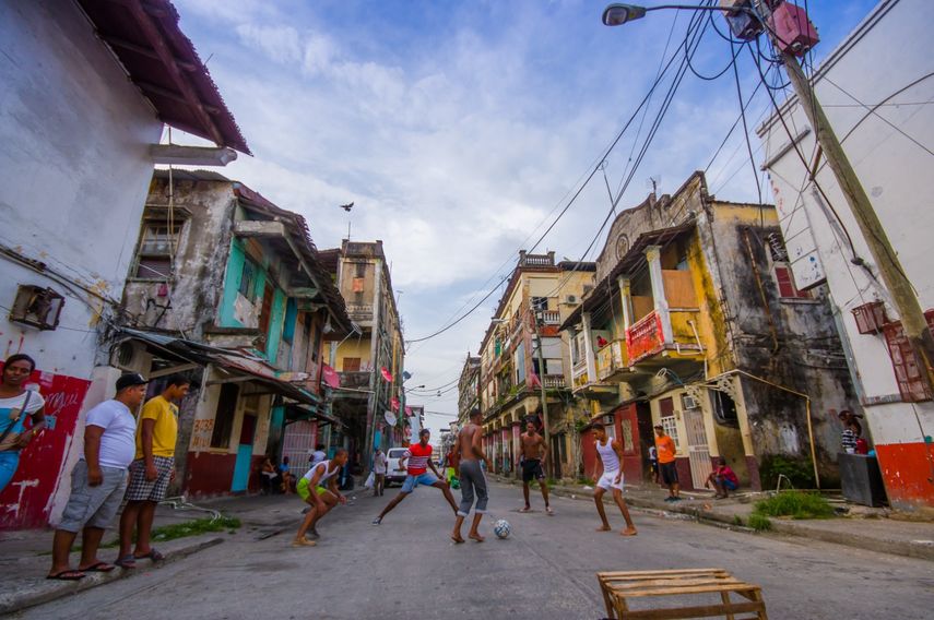 Los trabajadores de la Zona del Canal se establecieron en los barrios de la ciudad de Panamá