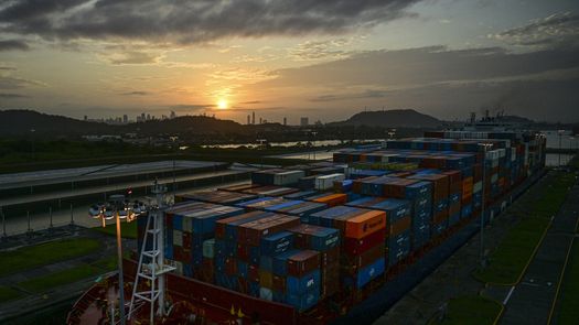 PIB de Panamá crece un 4,4 % en el primer semestre de 2025 impulsado por la logística