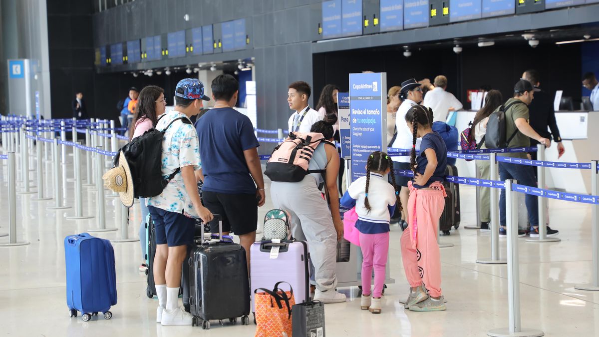 Gobierno venezolano espera que las aerolíneas Wingo y Copa reinicien vuelos en 48 horas Gobierno venezolano espera que las aerolíneas Wingo y Copa reinicien vuelos en 48 horas