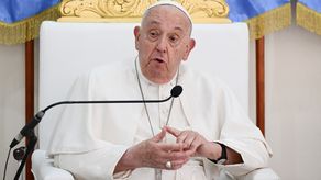 Papa Francisco pide un alto el fuego inmediato en Oriente Medio