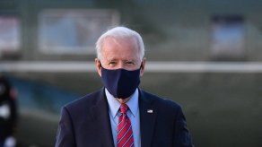 Biden anuncia plan limitado contra epidemia de la violencia por armas de fuego