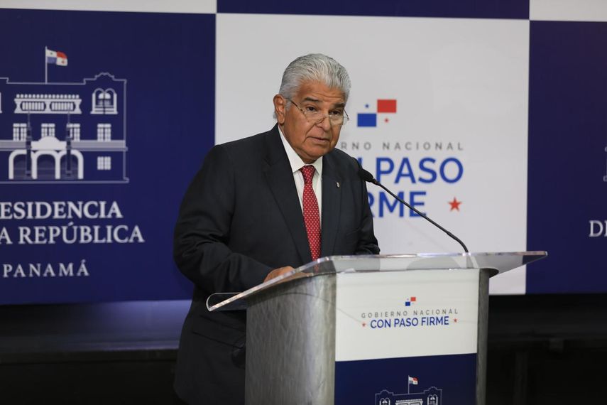 Mulino propone un presupuesto austero para asegurar la estabilidad fiscal del país