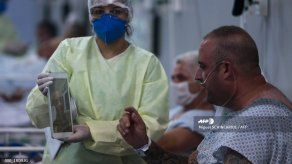 La pandemia se agrava y los casos tocan nuevos máximos