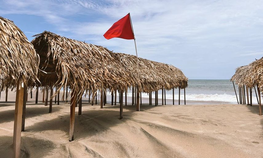 El Sistema Nacional de Protección Civil (SINAPROC) informó hoy que se mantiene un aviso de prevención por remanentes de mar de fondo en el Pacífico panameño del 30 al 31 de mayo del 2023.