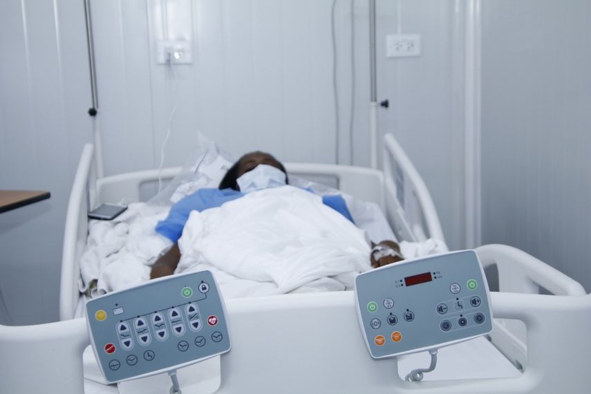 El Ministerio de Salud (Minsa) destaca que las defunciones del 28 de febrero de 2021 al 19 de noviembre de 2022 han sido 2 mil 651 de los cuales 2 mil 428 son defunciones sin el esquema de vacunación completo y 223 han sido con el esquema de vacunación completo.