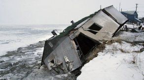 Una aldea de Alaska votará si abandona su erosionada isla