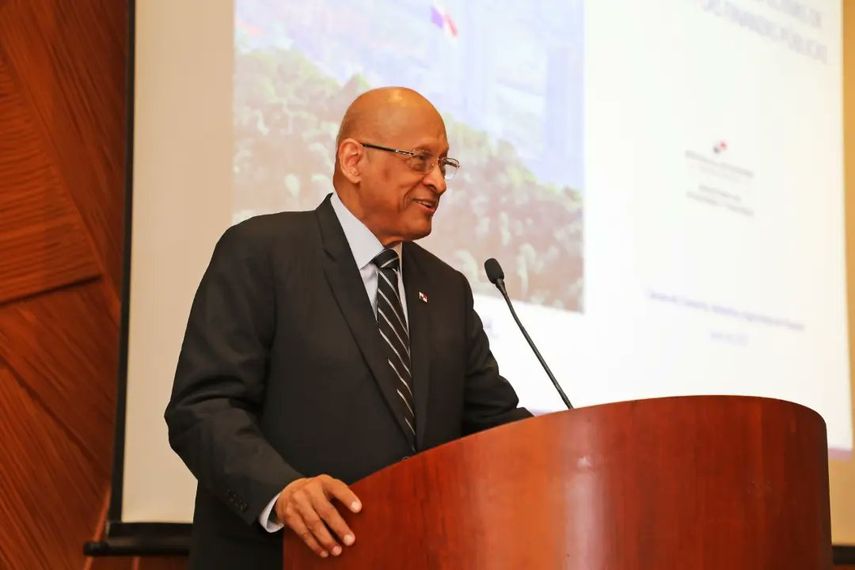 Héctor Alexander