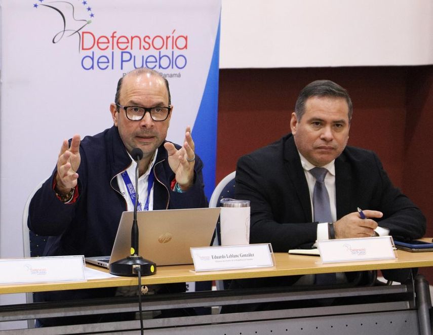 Defensor del Pueblo demanda al Ministerio de Obras Públicas